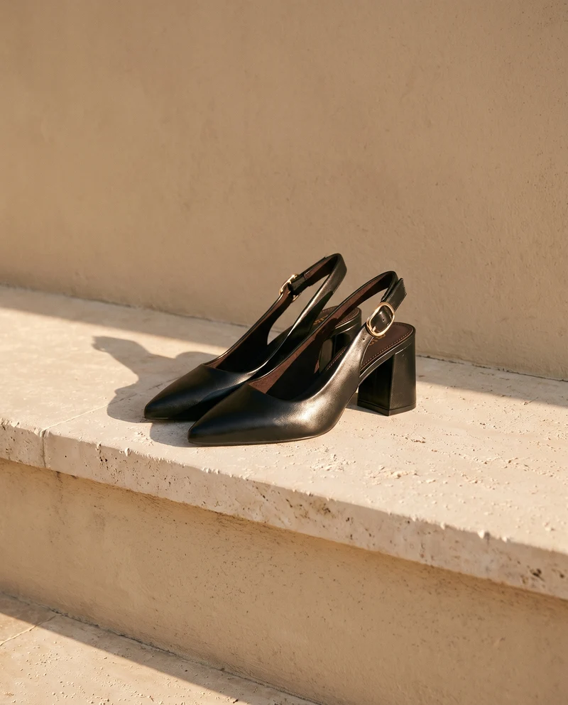 THAIS NOIR