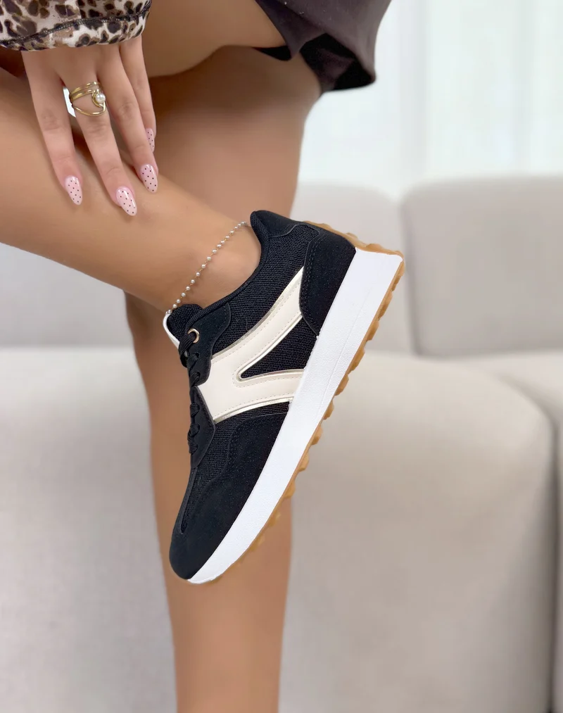 Baskets femme noires tendance à bandes blanches dorées et plateforme épaisse