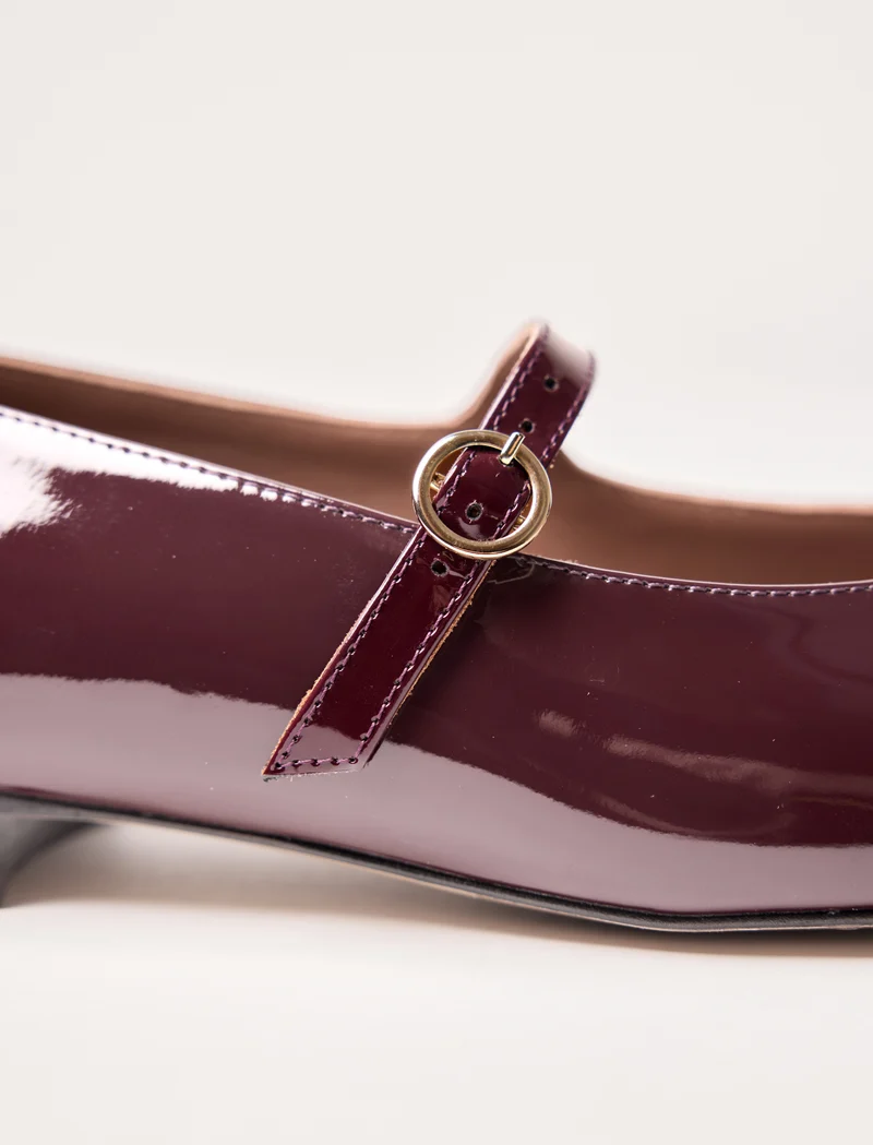 Camélia - Aubergine Verni
