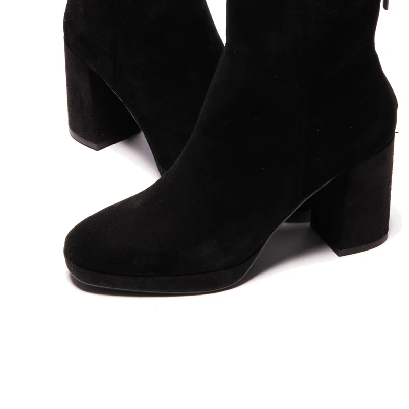 Stassi Black Suede