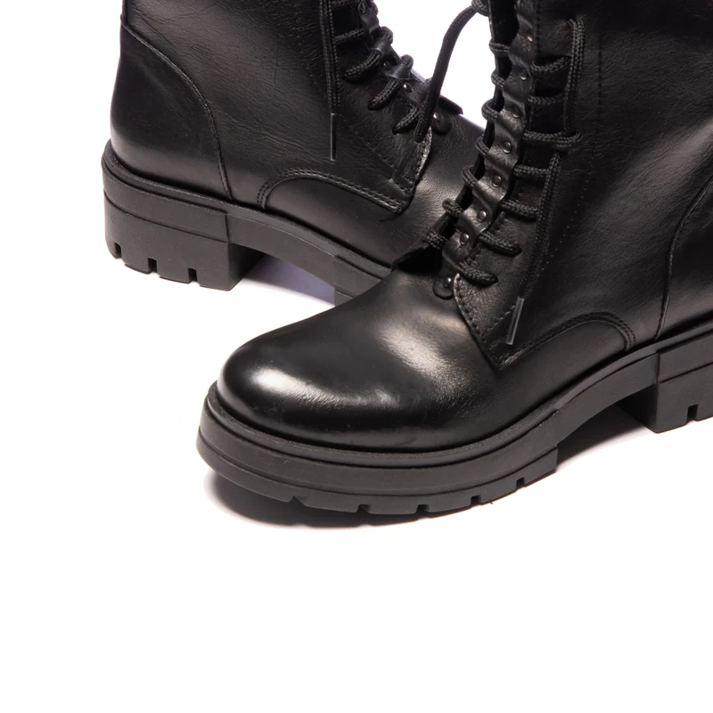 Kampen Black Leather