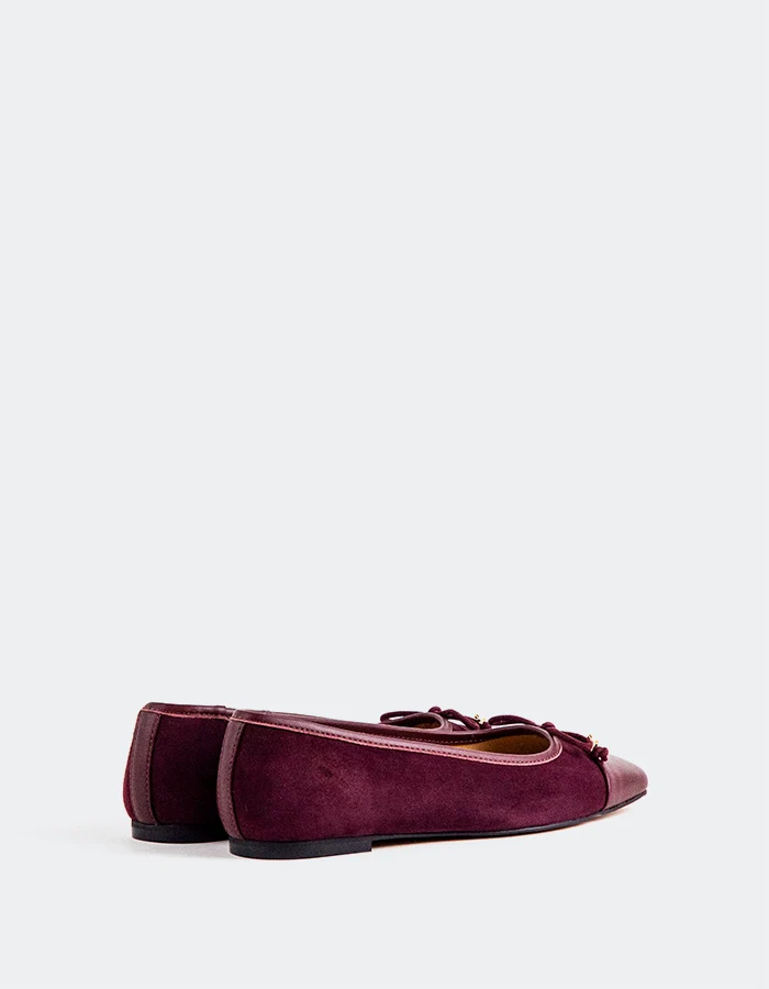 Suki Burgundy Suede