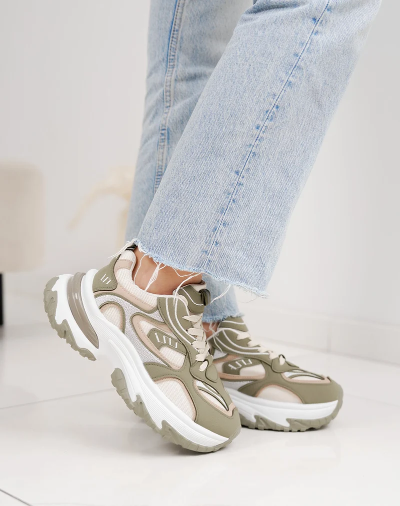 Baskets épaisses vert kaki et blanches femme – Semelle crantée et plateforme