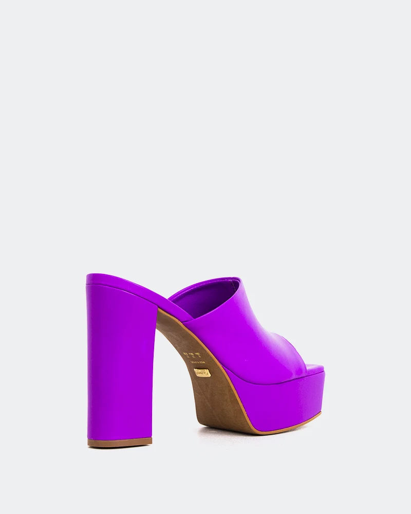 Leva Violet Leather