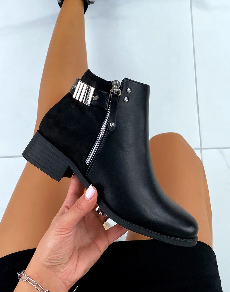 Bottines noires plates fermeture éclaire décorative