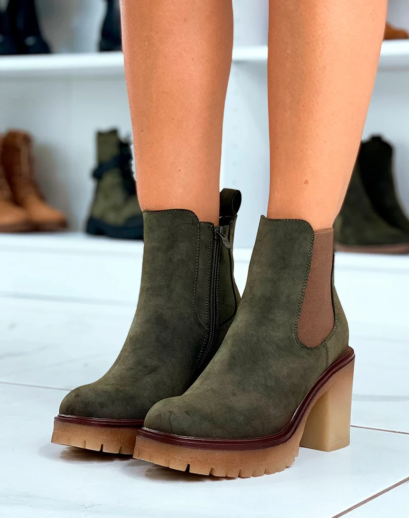 Audace Tendance : Bottines Kaki en Suédine avec Talon et Élastique Marron