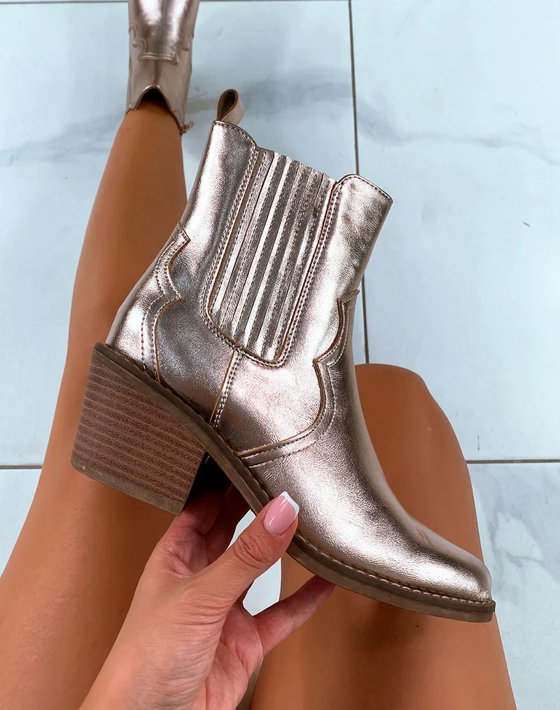 BOTTINES ? TALON CHAMPAGNE ? BOUT POINTU