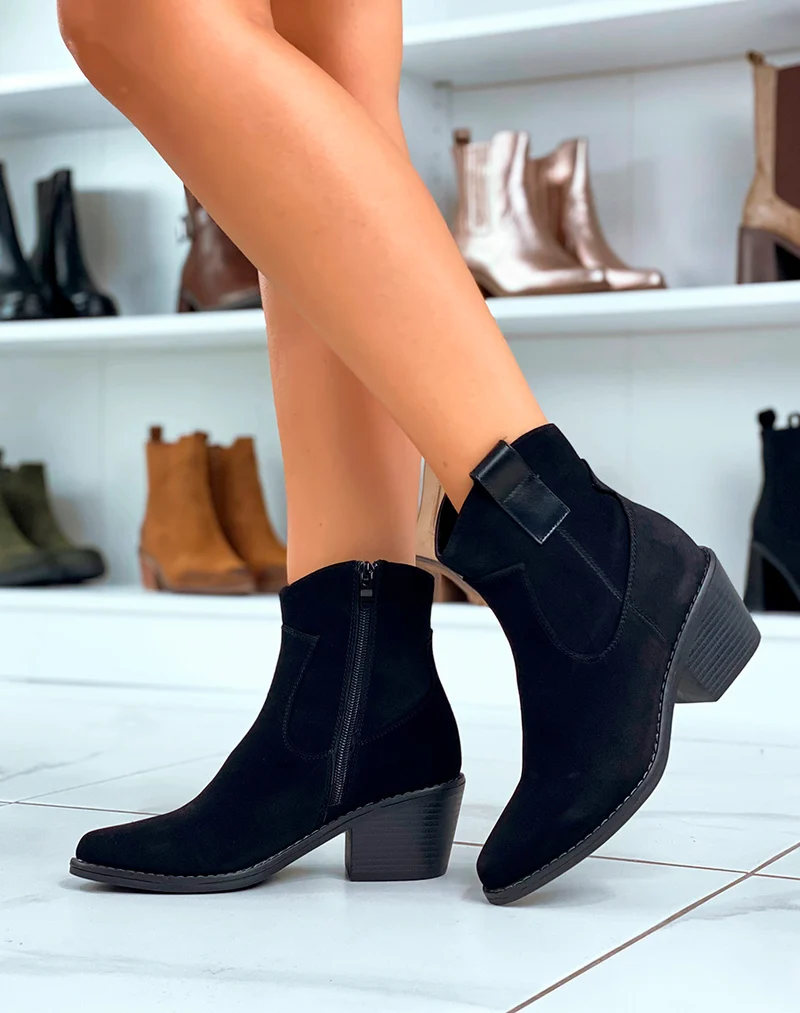 Bottines style santiags en suédine noire à petit talon pour femmes