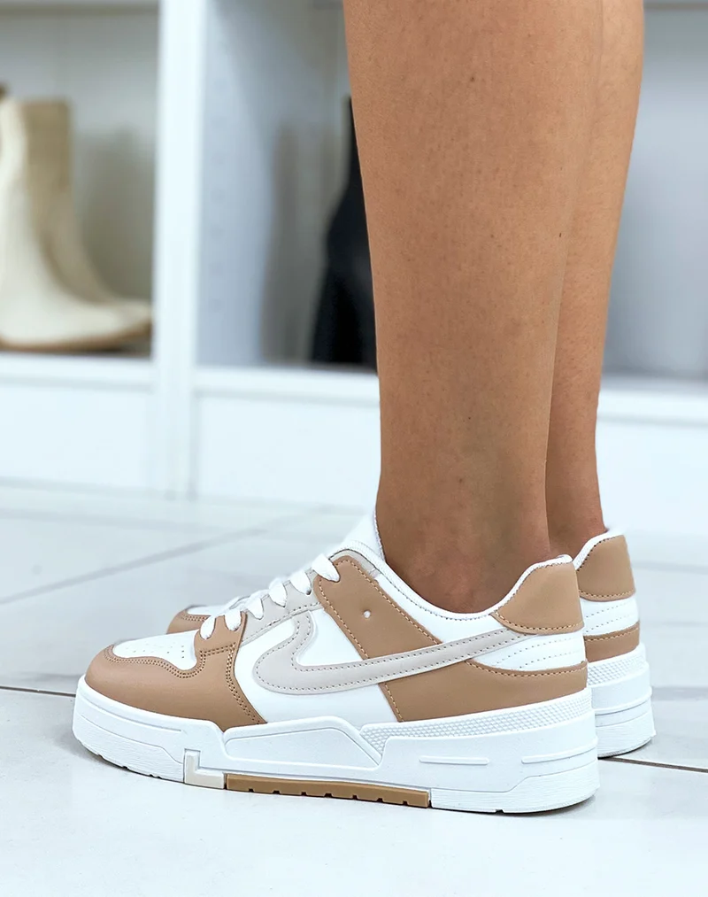 Baskets blanches et beiges