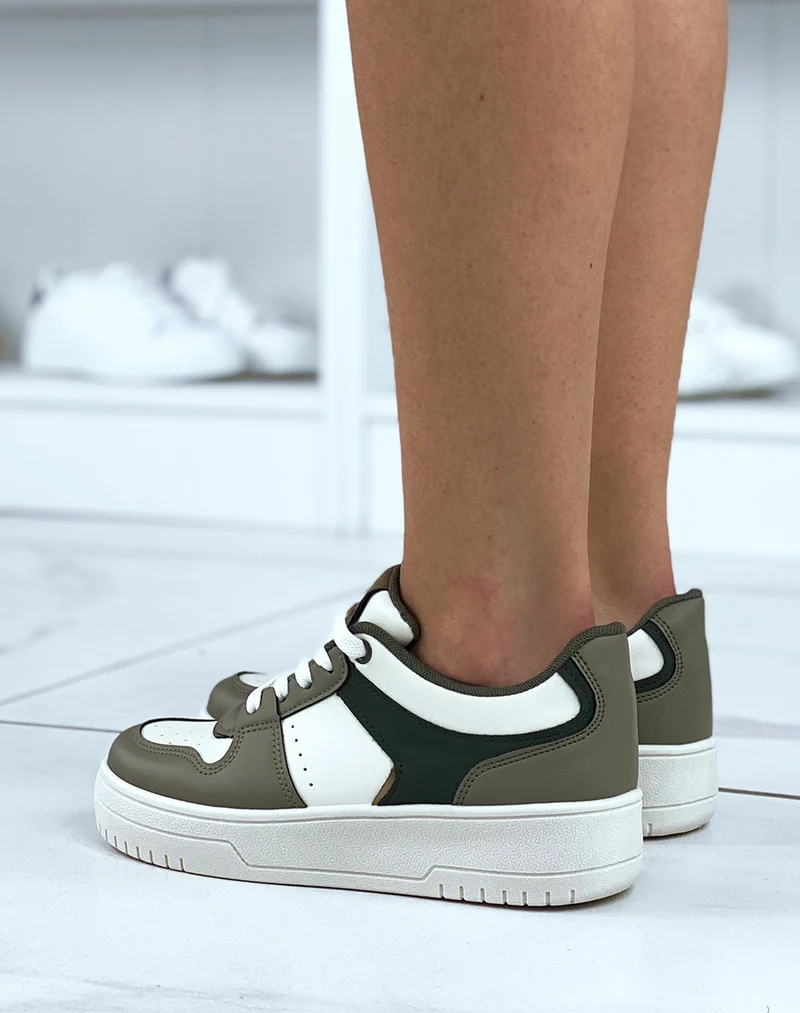 Baskets kaki et blanc cassé