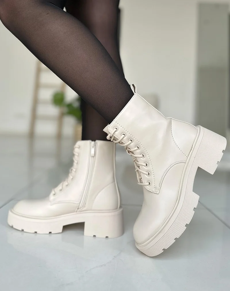 Bottines beiges à grosse plateforme
