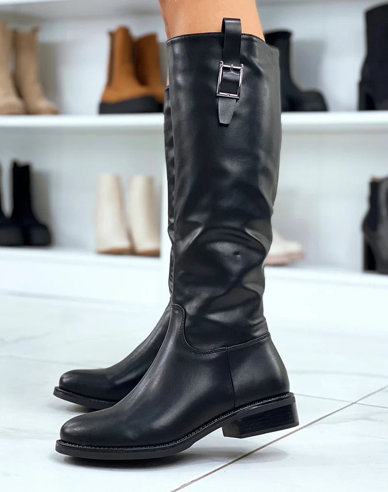 Bottes noires style cavalière à détail argenté
