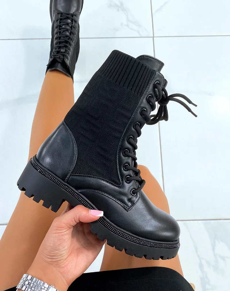 Bottines noires effet chaussette à liseré à strass