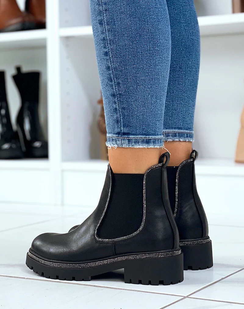 Chelsea boots noires à liserés à strass argentés