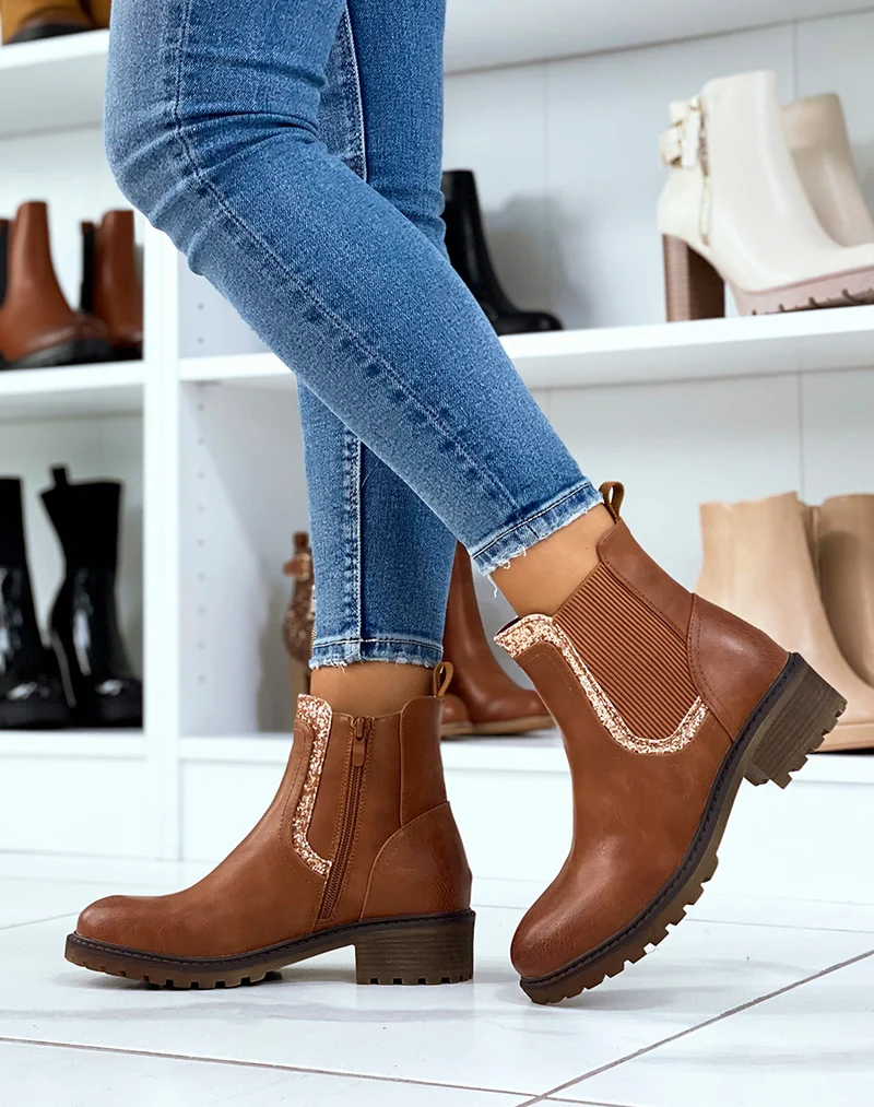 Bottines camel inspiration chelsea à empiècement pailleté
