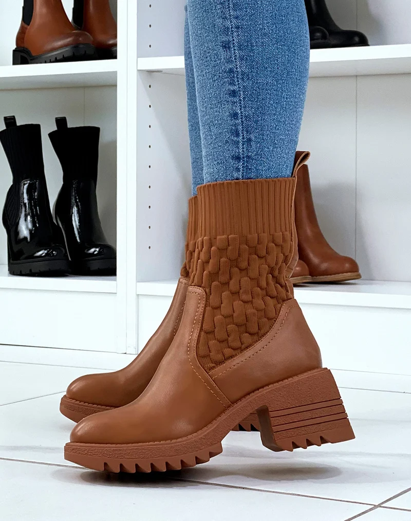 Bottines camel effet chaussette à talon épais à semelle crantée