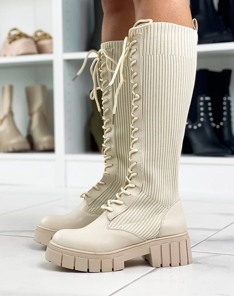 Bottes beiges effet chaussette à lacets