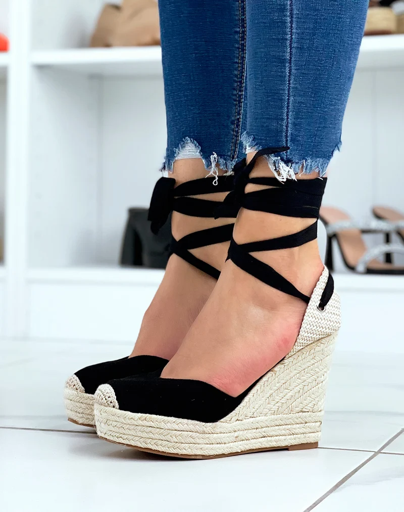 Espadrilles compensées noire en coupe florale