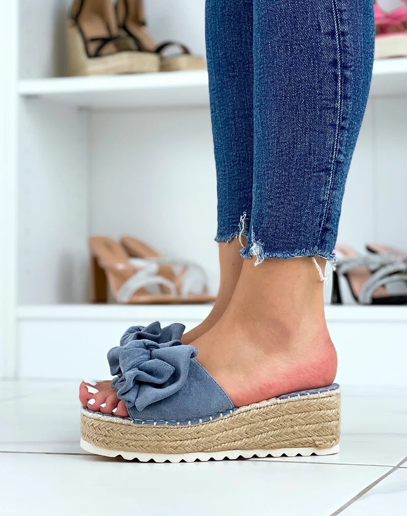 Mules compensées bleues à nœud