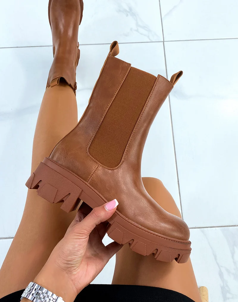 Bottines hautes camel à semelle crantée