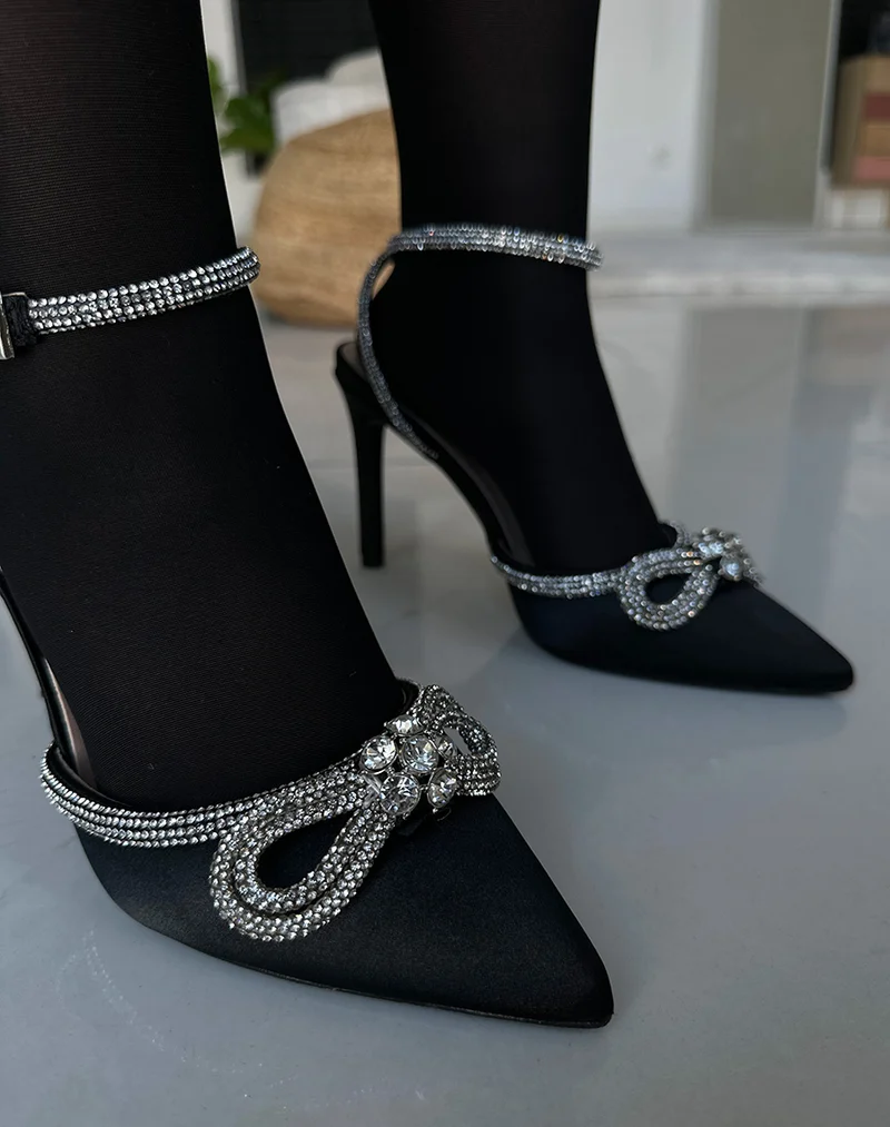 Escarpins noirs ouverts noir à détails strassés