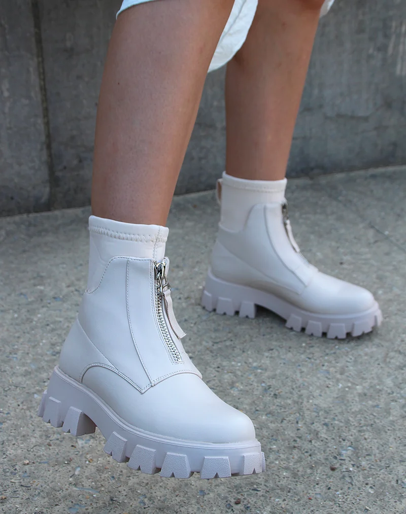 Bottines beiges zipées à grosse semelle crantée effet chaussette