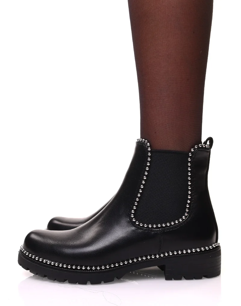 Chelsea boots noires grainées à détails perles