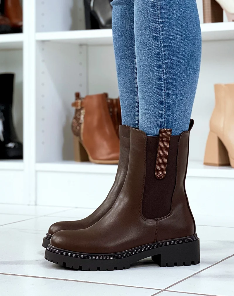 Chelsea boots marrons à détails à strass