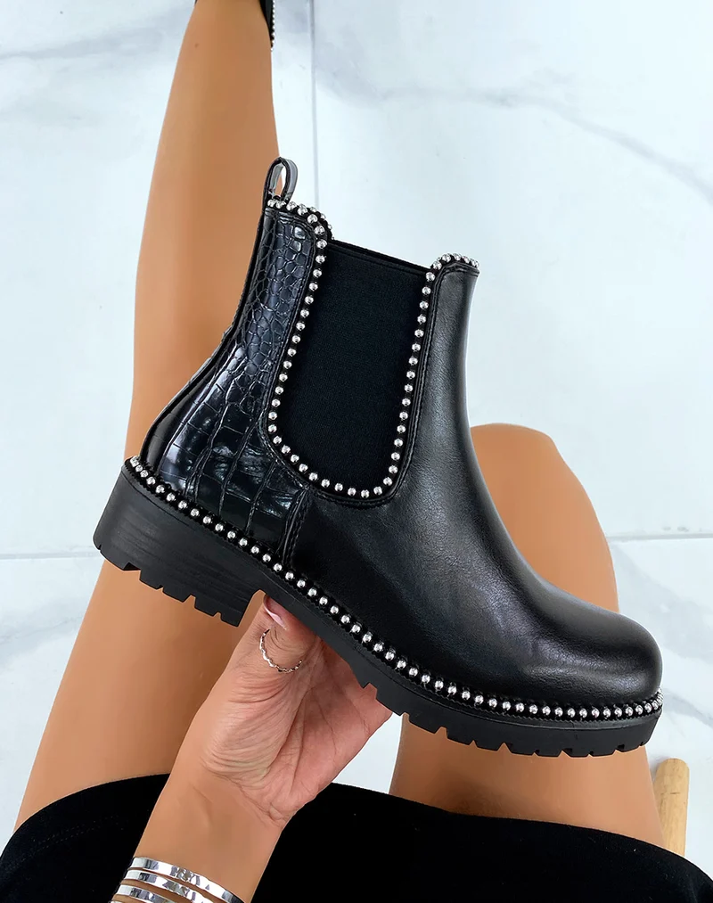 Chelsea boots noires à multiples clous argentés et arrière effet croco