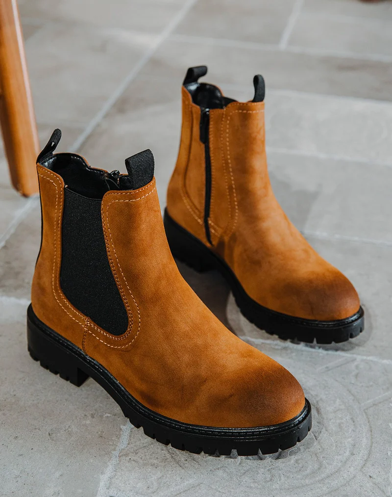 Bottines noires style chelsea de matière texturée