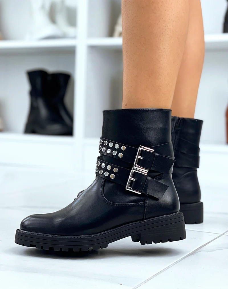 Bottines montantes noires à lanières cloutées