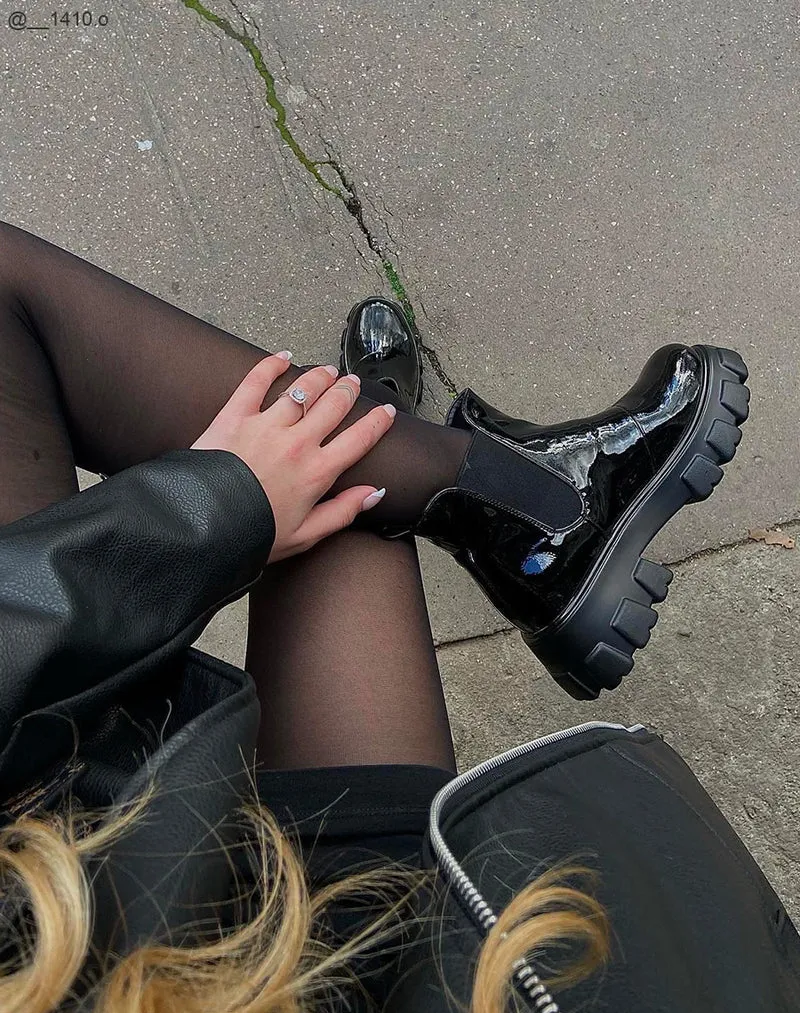 Bottines noires vernis à semelles plateformes