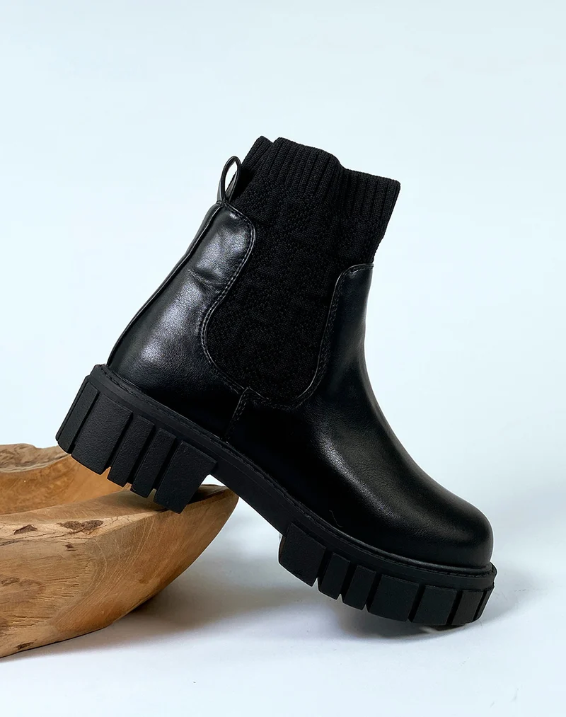 Bottines noires effet chaussette à motifs en relief