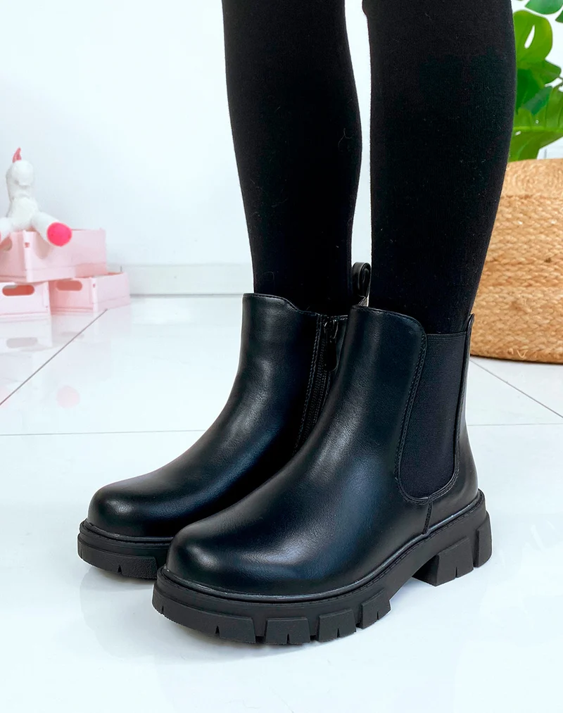 Bottines noires style chelsea boots
