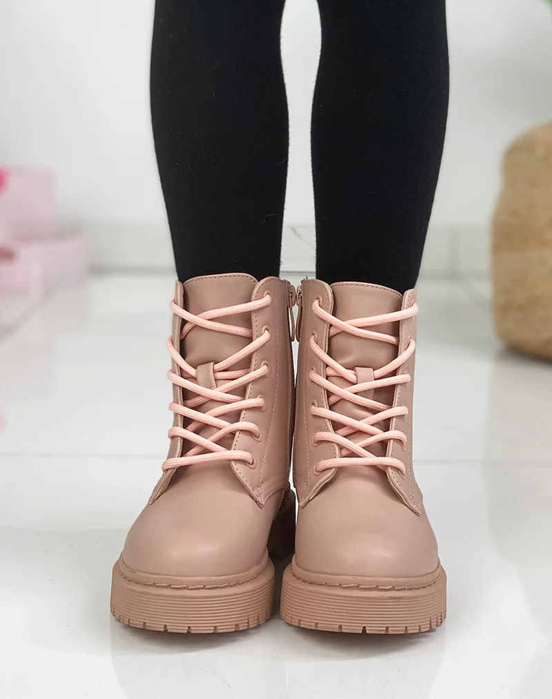 Bottines rose clair à lacets