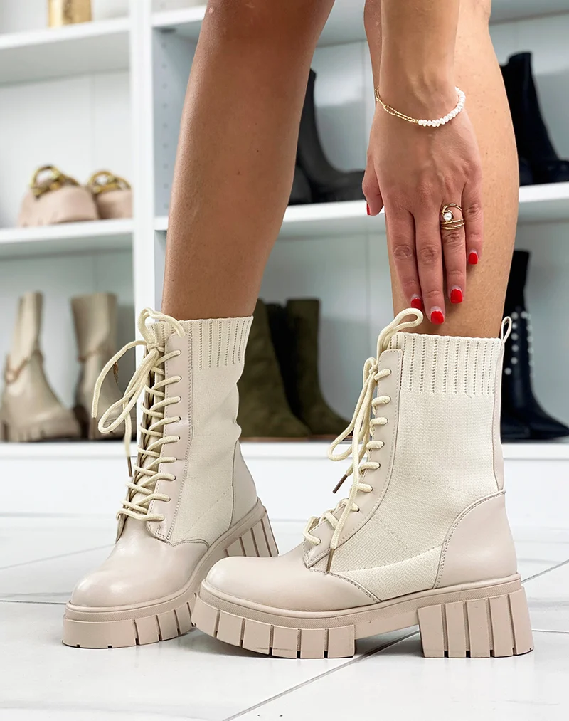 Bottines beiges montantes effet chaussette à semelle talonnée