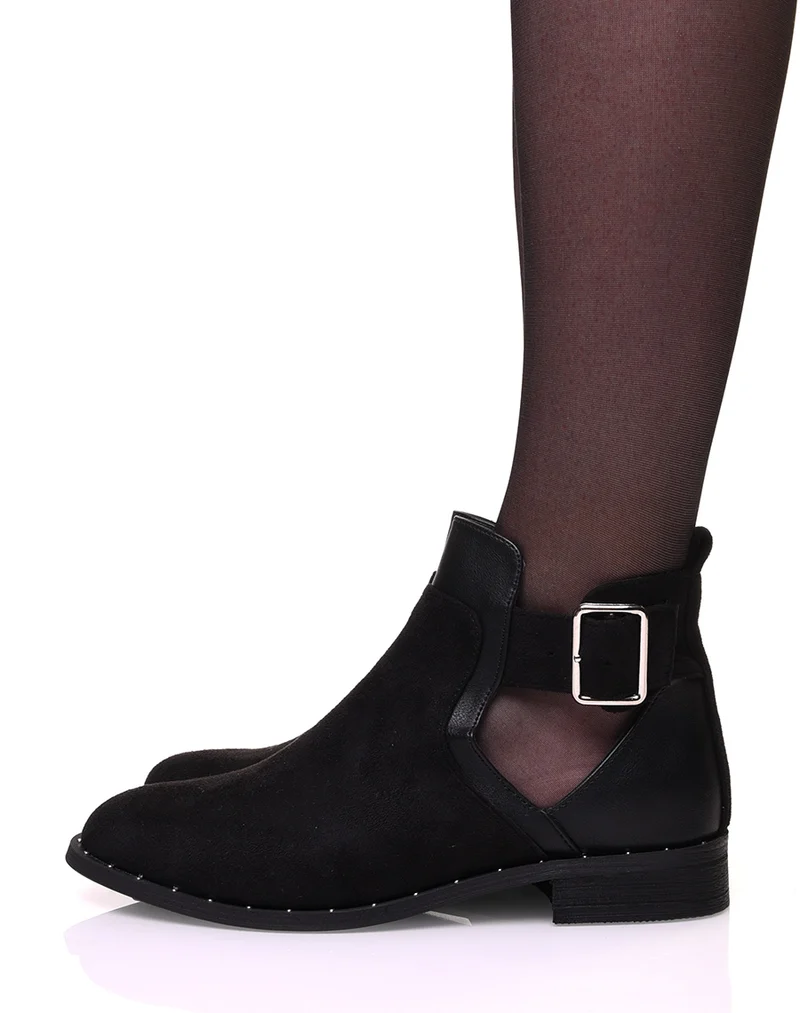 Bottines noires bi-matières ajourées cloutés