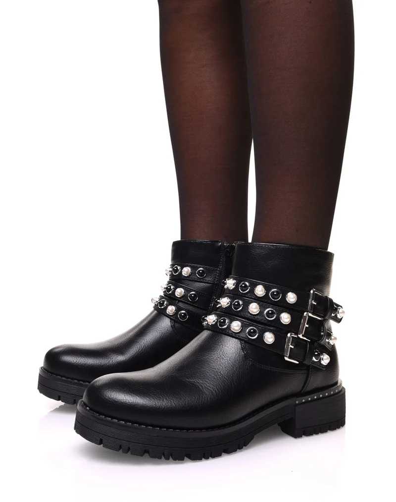 Bottines noires à sangles perlées blanches & noires