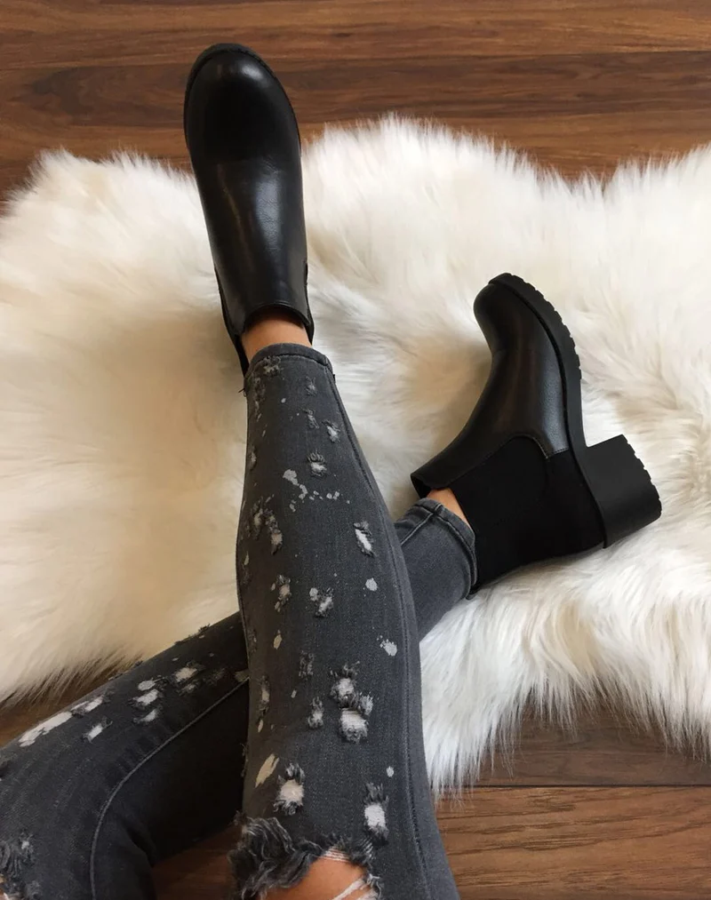 Chelsea boots noires semelles épaisses