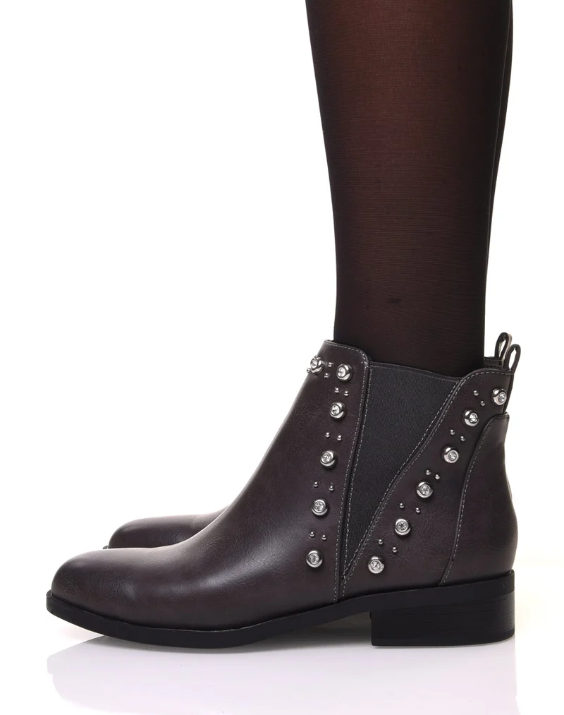 Chelsea boots grises ornées de strass