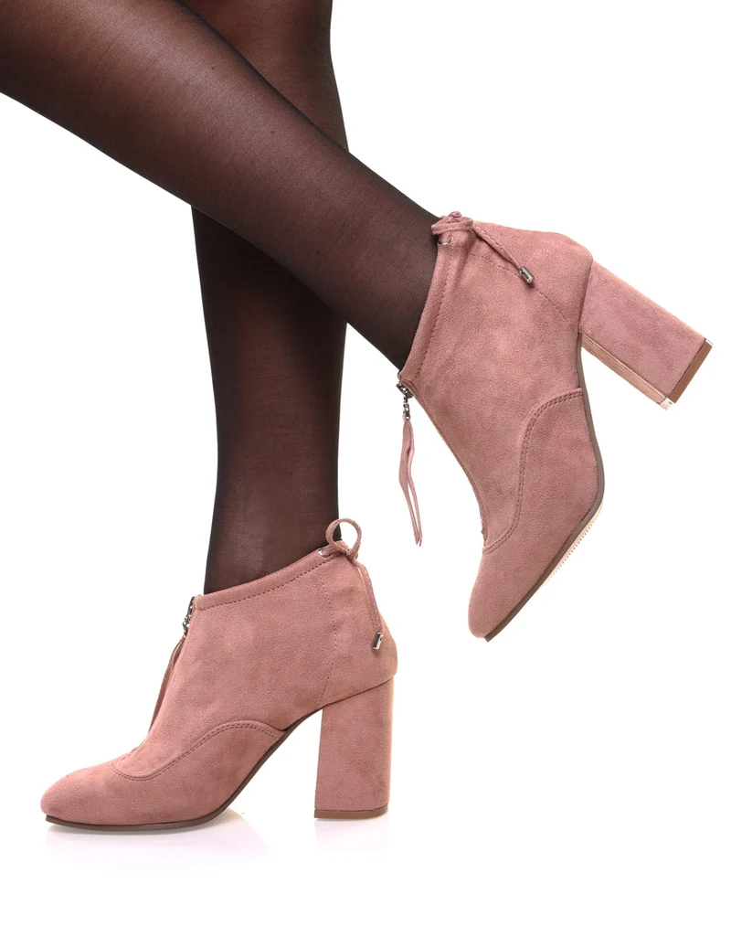 Bottines souples en suédine roses à talons hauts