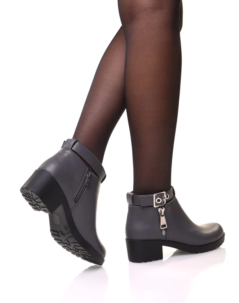 Bottines grises à boucles chevilles