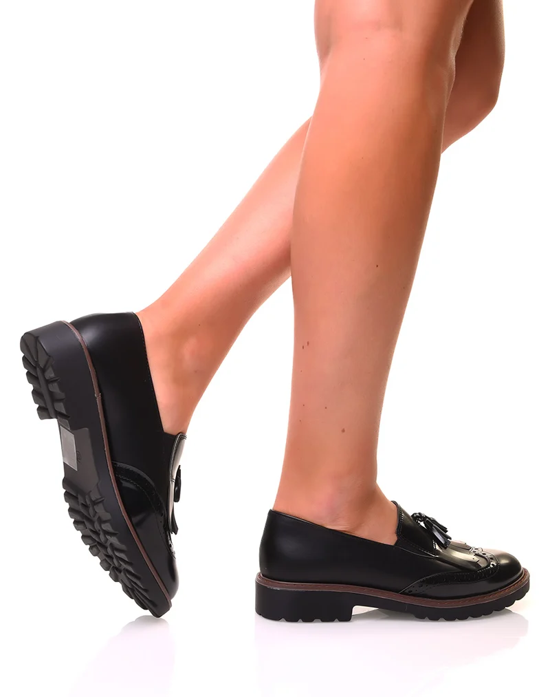Mocassins noirs bi-matières à franges avec un pompom