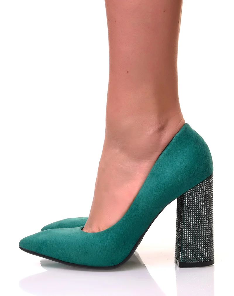 Escarpins en suédine verts à talons à strass carrés