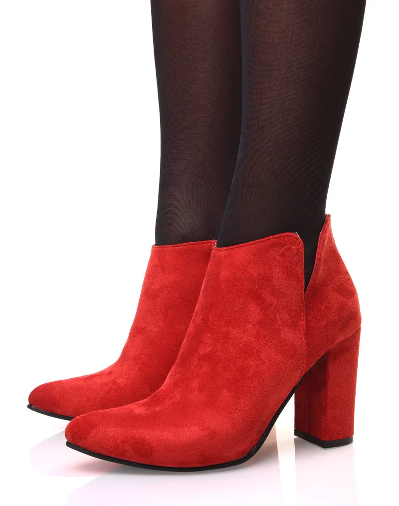 Bottines rouges en suédine à talon