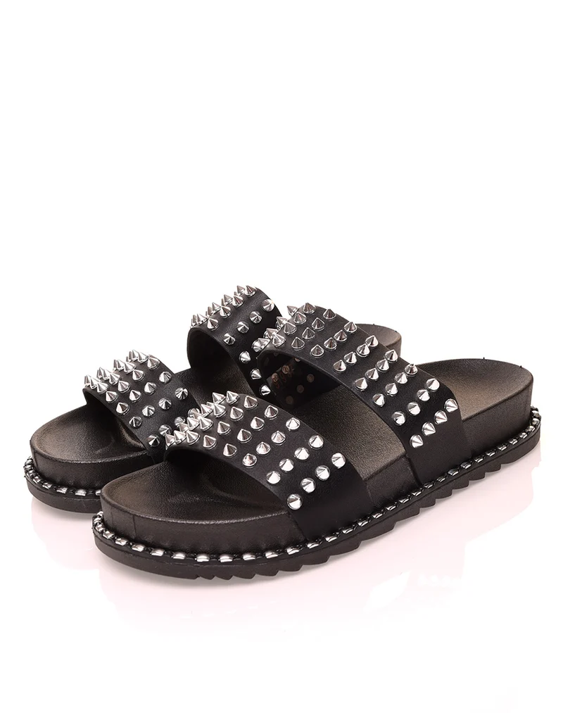 Sandales noires cloutés