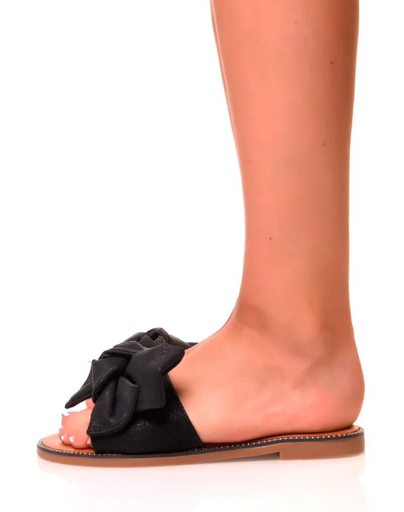 Nu-pieds noirs à larges brides à noeuds