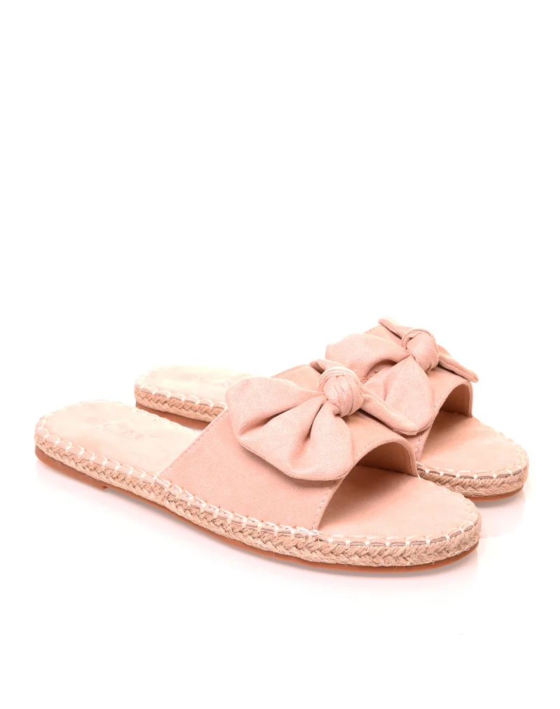 Nu-pieds roses pâles à noeuds