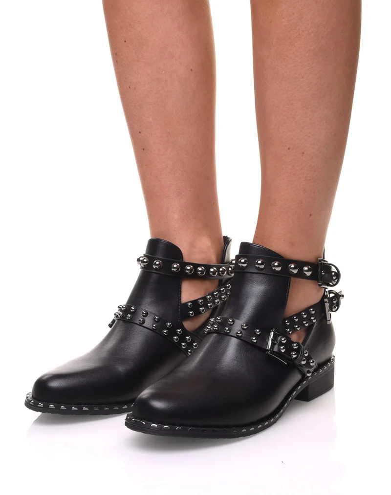 Bottines cloutés noires