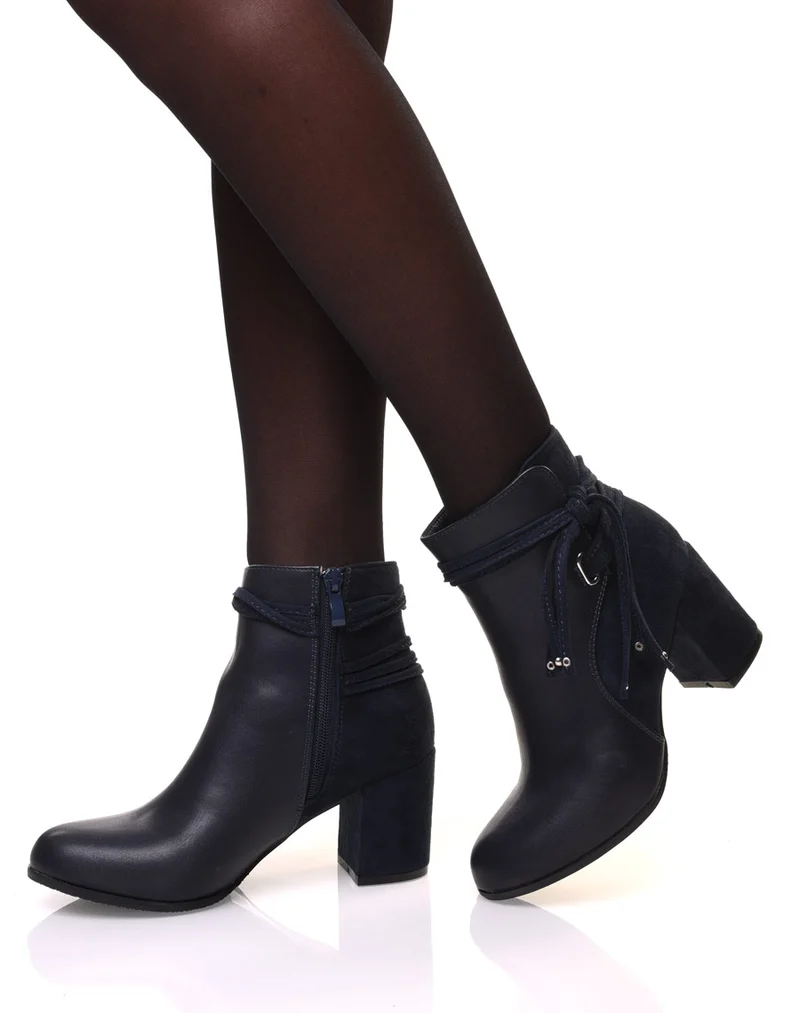 Bottines bleu bi-matière à talons et détails liens